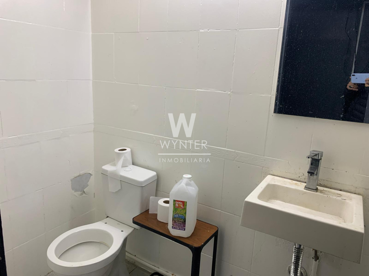 Local Comercial ID.5106 - Local Comercial en venta -CON RENTA- 