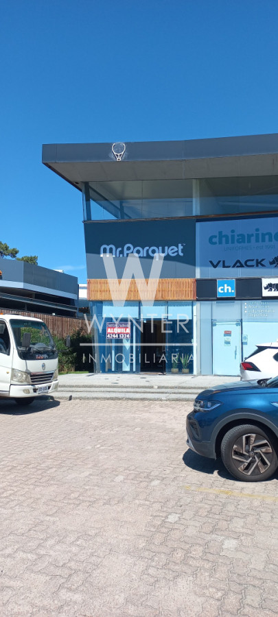 Local Comercial ID.6184 - Local en alquiler frente a Punta Shopping