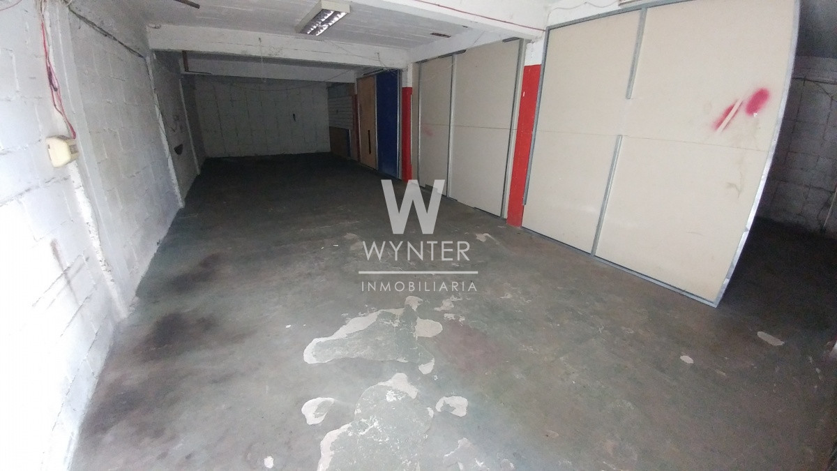 Local Comercial ID.1233 - Amplio local sobre Av. Chiossi
