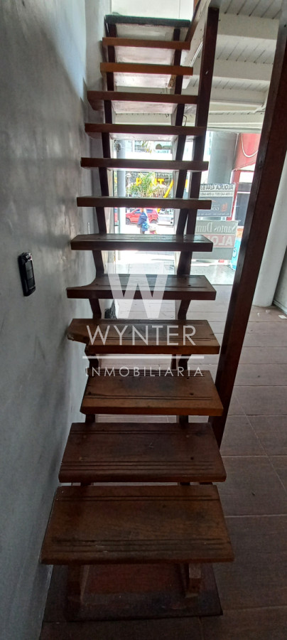 Local Comercial ID.80 - Local sobre Av. Gorlero