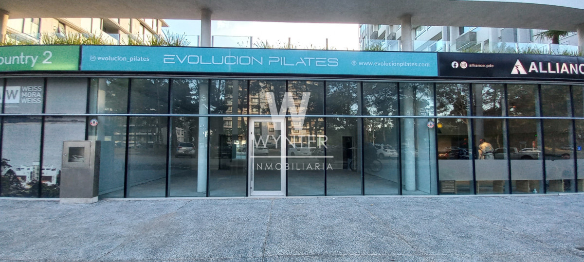 Local Comercial ID.5939 - Local en venta sobre Av. Roosevelt