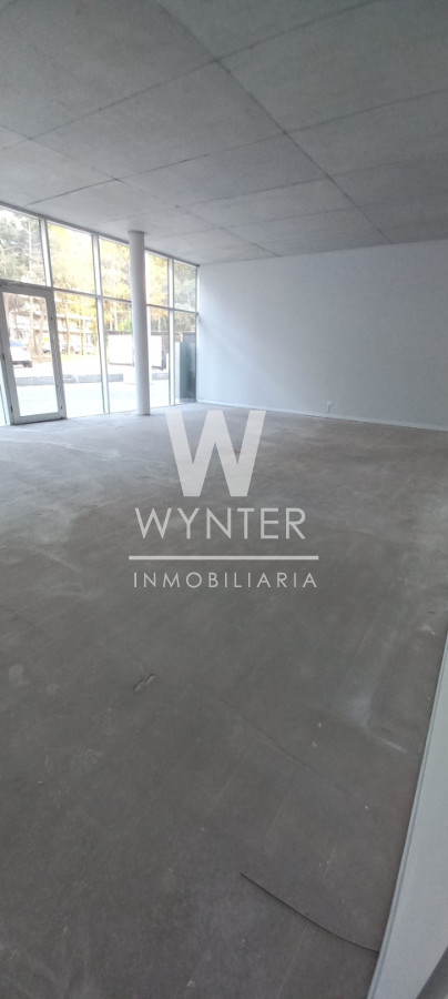 Local Comercial ID.5939 - Local en venta sobre Av. Roosevelt