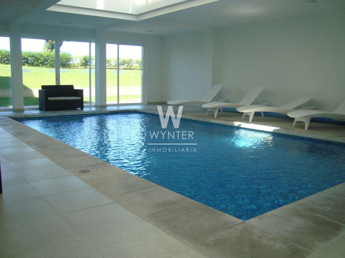 Apartamento ID.3419 - Cruceros - Primera fila frente al mar - 3 suites y dependencia de servicio independiente