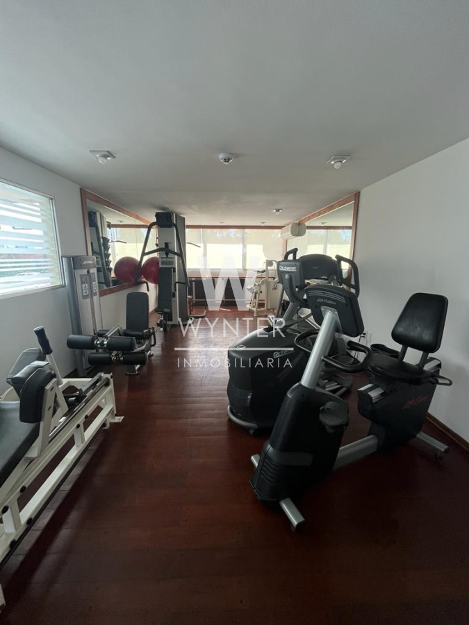 Apartamento ID.4323 - Excelente vista al mar, totalmente reciclado - 2 y dependencia
