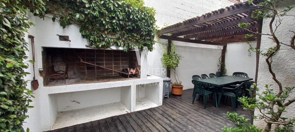 Apartamento ID.963 - A pasos del puerto, 2 y dependencia