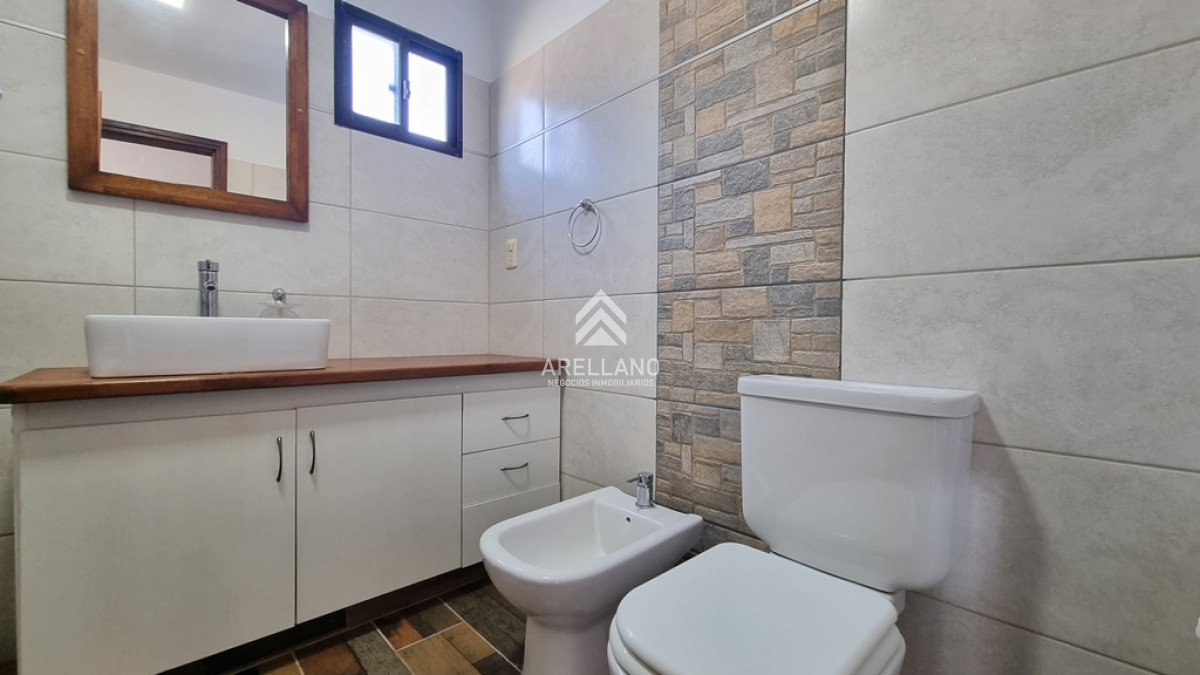 Casa ID.5161 - Casa Venta 2 Dormitorios 2 Baños, Piscina en Punta Colorada - P. MARTILLO
