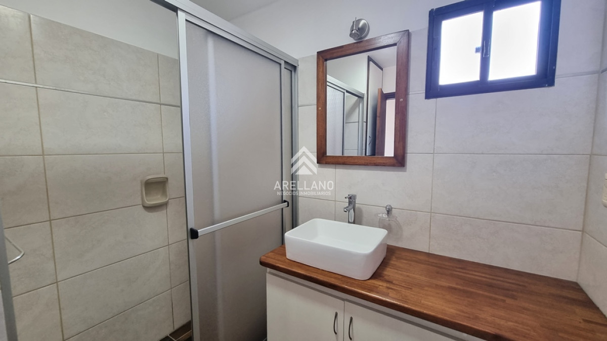 Casa ID.5161 - Casa Venta 2 Dormitorios 2 Baños, Piscina en Punta Colorada - P. MARTILLO