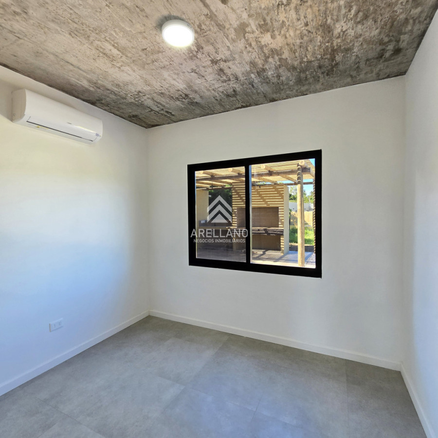 Casa ID.5182 - Casa Venta A Estrenar de 3 Dormitorios 2 Baños en Playa Hermosa - RENACER