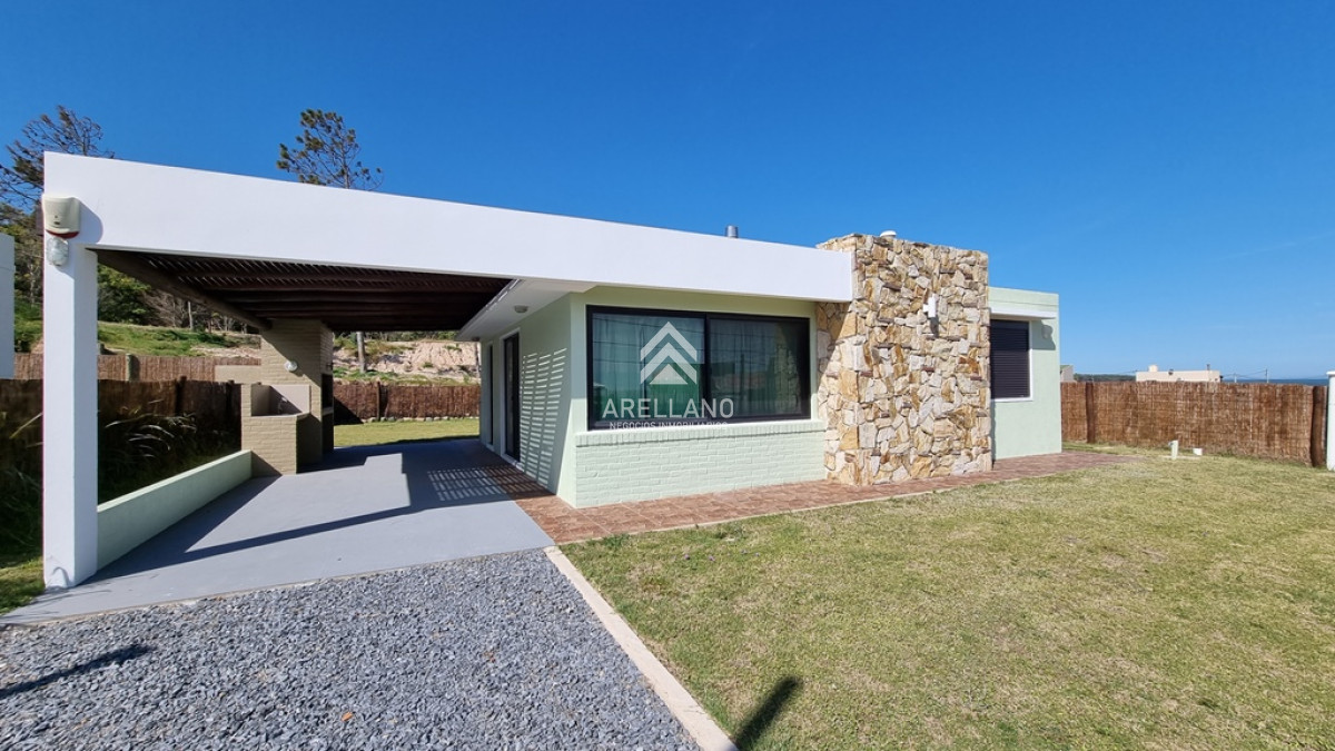 Casa ID.5161 - Casa Venta 2 Dormitorios 2 Baños, Piscina en Punta Colorada - P. MARTILLO
