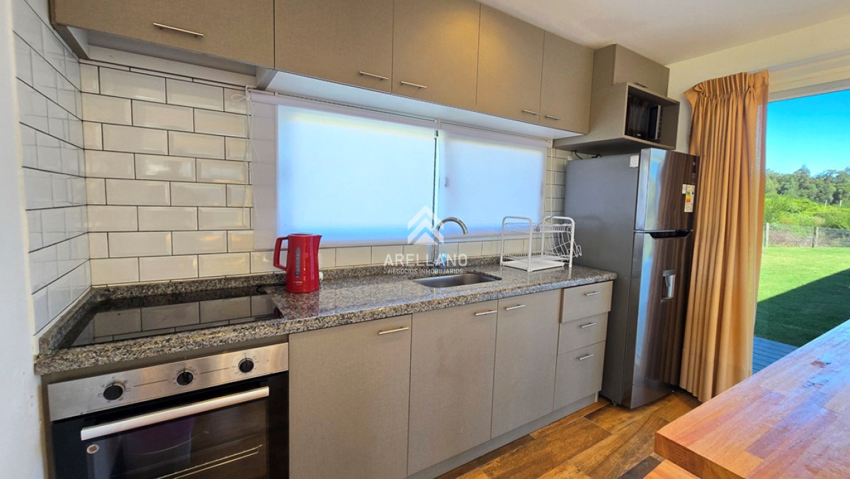 Casa ID.5159 - Casa Venta 2 Dormitorios 2 Baños, Piscina en Punta Colorada - LAZURITA
