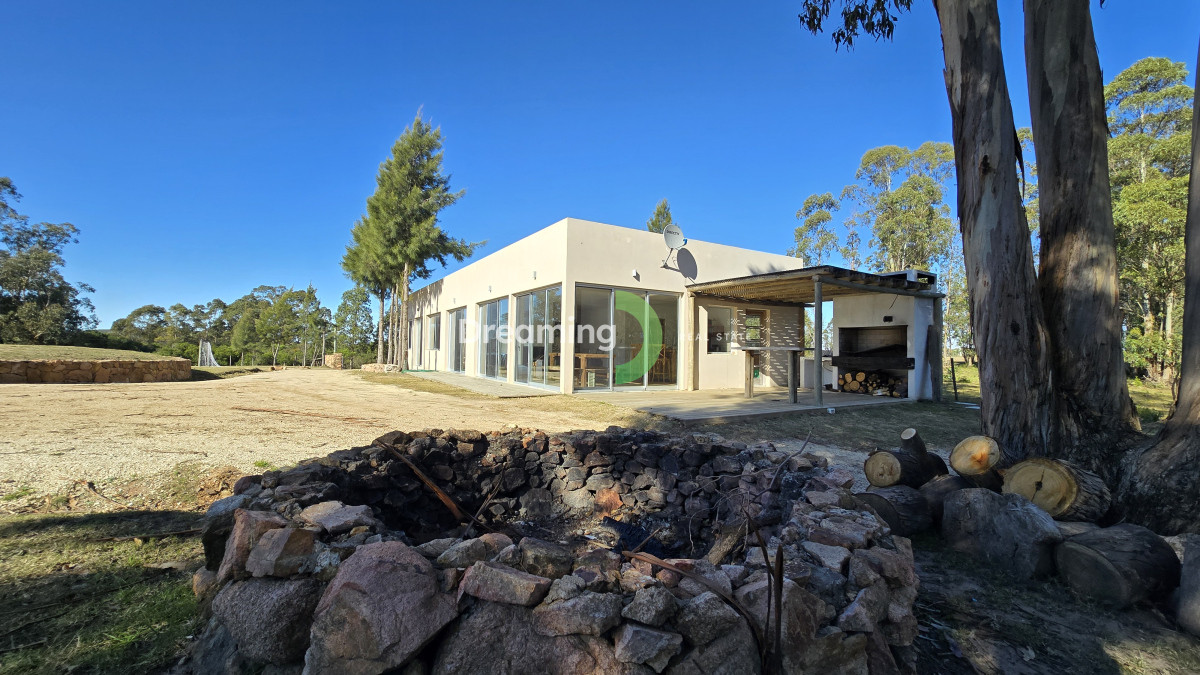 Chacra ID.6 - Venta de Chacra con Vistas Panorámicas A Los Cerros y Mar en Piriapolis - EL ENCANTO