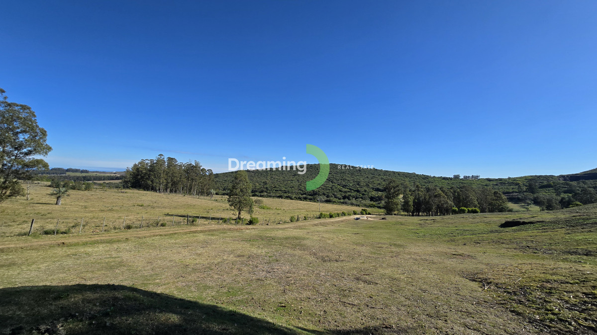 Chacra ID.6 - Venta de Chacra con Vistas Panorámicas A Los Cerros y Mar en Piriapolis - EL ENCANTO
