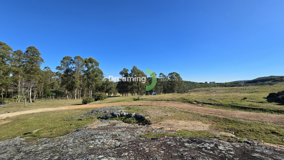 Chacra ID.6 - Venta de Chacra con Vistas Panorámicas A Los Cerros y Mar en Piriapolis - EL ENCANTO