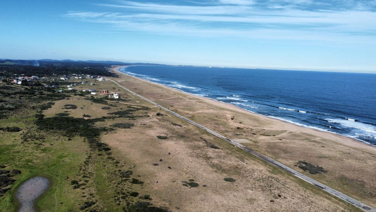 Chacra en Venta de 43 Has Frente al Mar en Punta Negra, Piriapolis