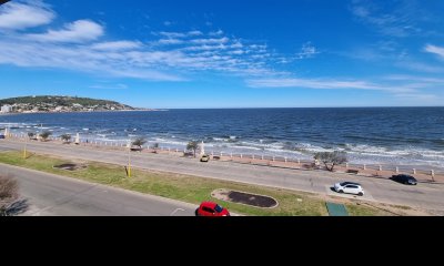Apartamento Frente al Mar de 2 Dormitorios 2 Baños en Piriapolis - SUNSET