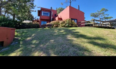 Casa Venta 2 Dormitorios 2 Baños, en San Francisco - CASAS ROJA I
