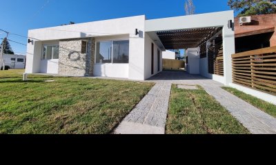 Casa Venta 2 Dormitorios 2 Baños en Los Ángeles, Piriápolis - NAXOS I