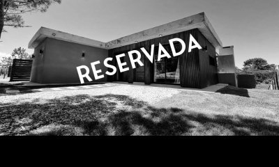 Casa Venta 2 Dormitorios 2 Baños, Piscina en Punta Colorada - LINKS PC I