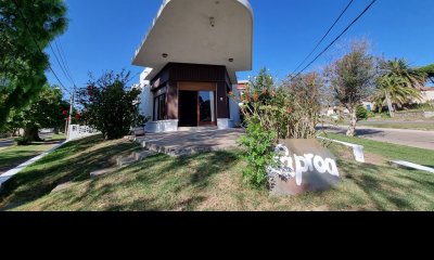 Casa Venta 2 Dormitorios 2 Baños, en Piriapolis - LA PROA