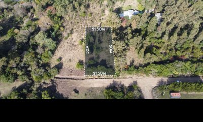 Venta de Terreno en Punta Colorada con vista a los Cerros, Piriapolis - S15 SUPERFICIE DE 1065M