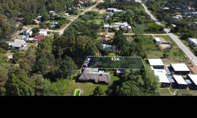 Venta de Terreno en Zona de Playa Mansa de Punta Colorada, Piriapolis - SUPERFICIE DE 900M