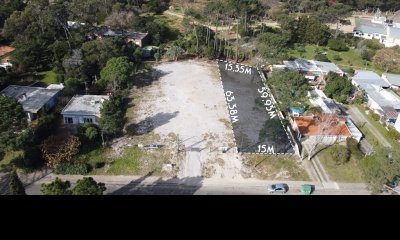 Venta de Terreno a Metros de la Terminal en Beaulieu, Piriapolis - SUPERFICIE DE 924M