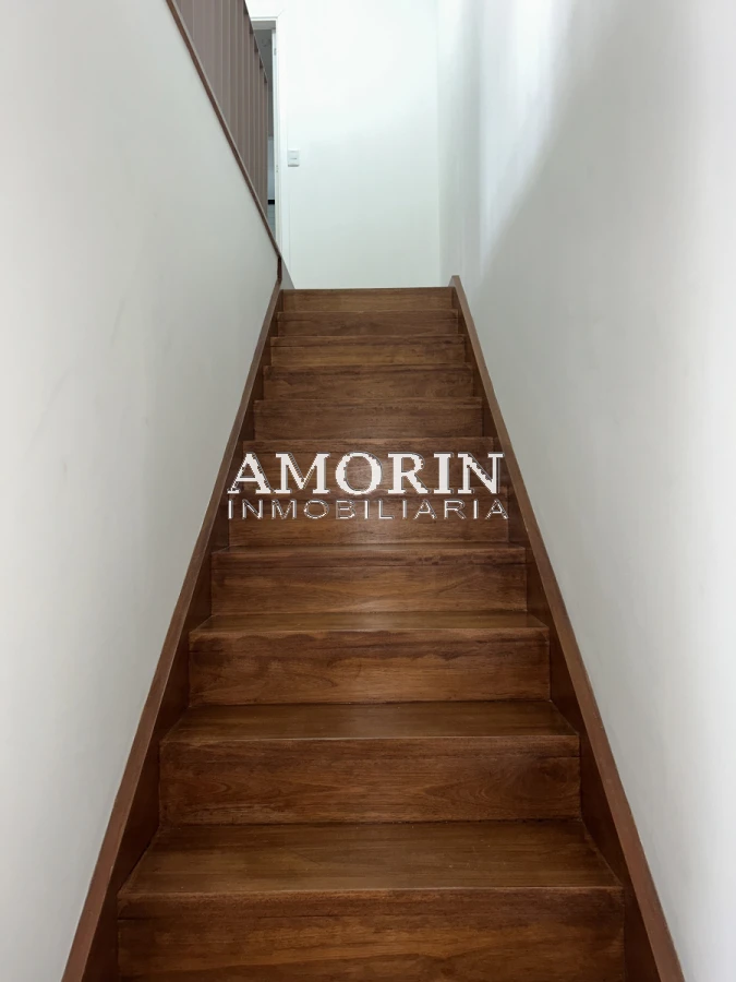 Casa ID.800 - CASA FRENTE A CLUB DE LA BARRA