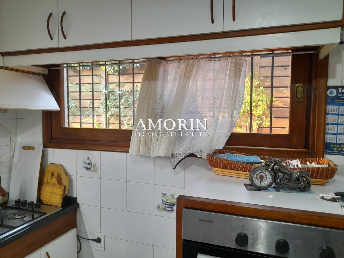 Casa ID.806 - Casa en Maldonado, Jardi­n Pinares