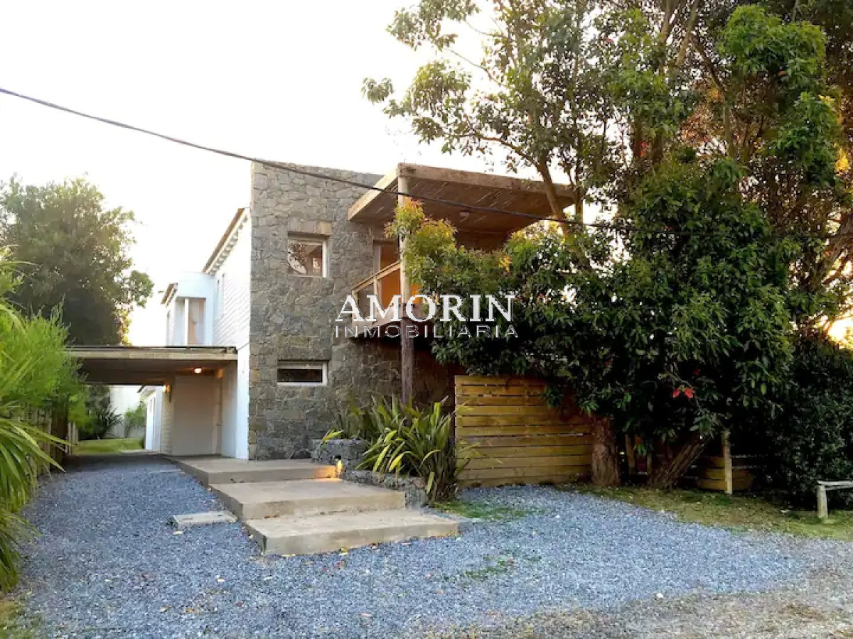 Casa ID.212 - casa del arbol