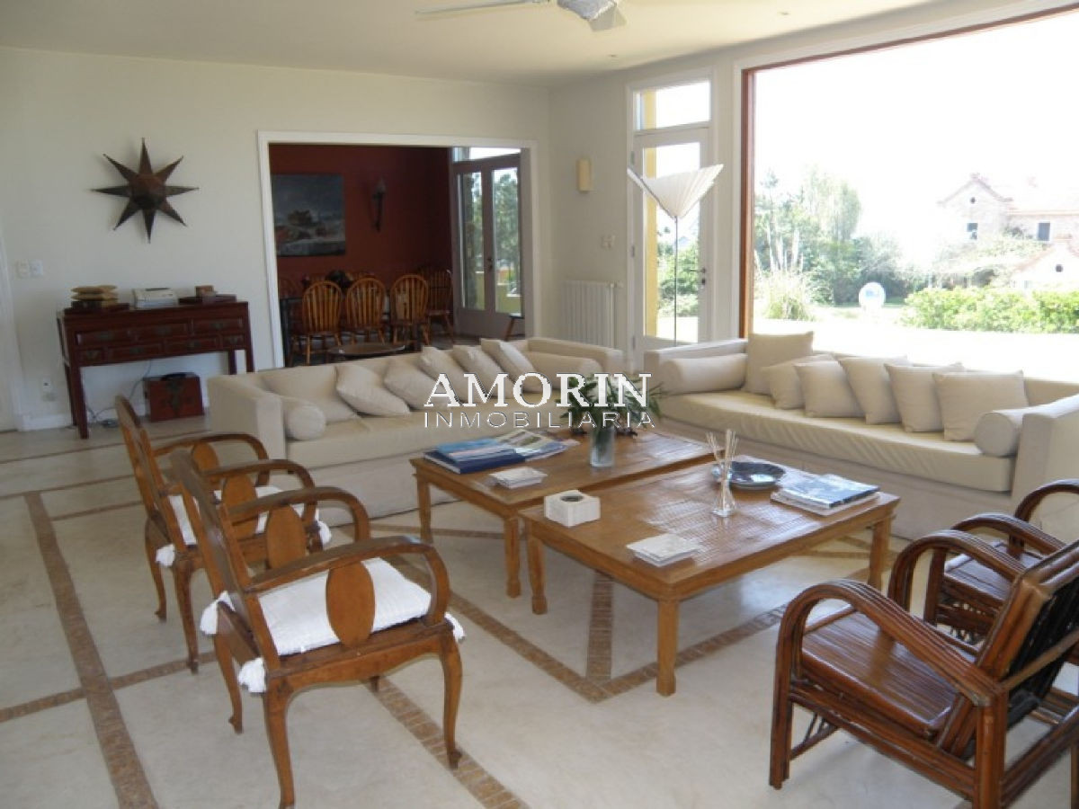 Casa ID.484 - Casa en La Barra, Laguna Blanca
