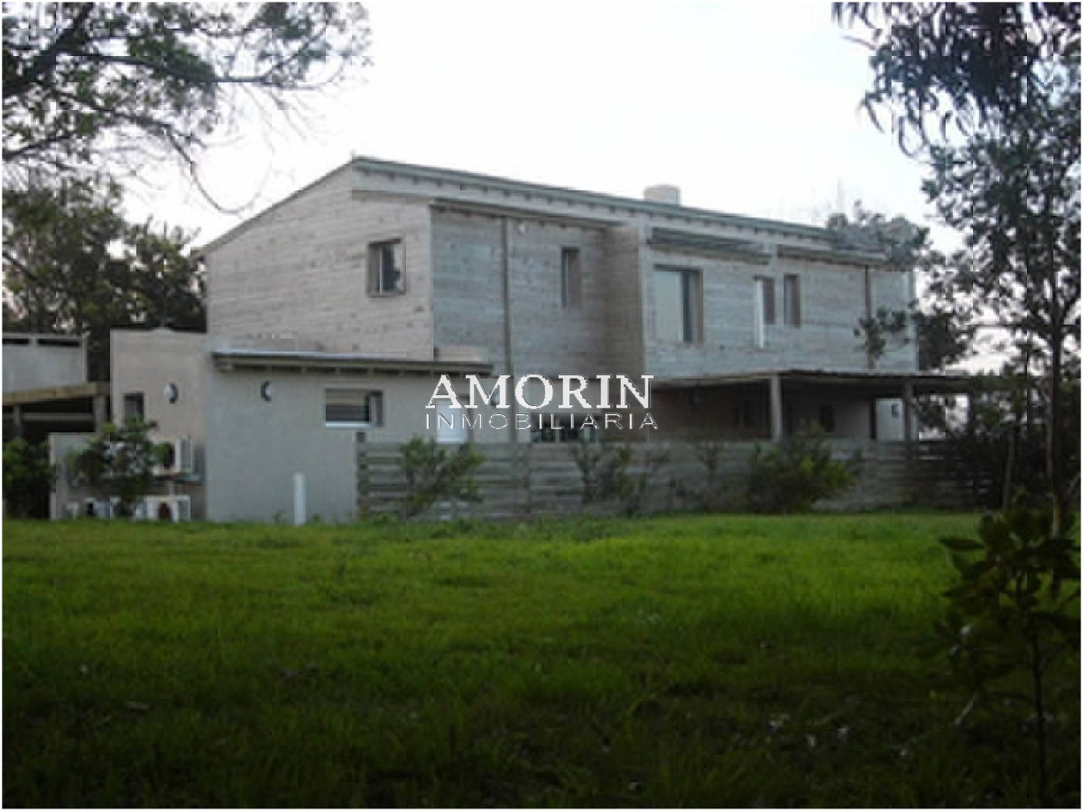 Casa ID.212 - casa del arbol