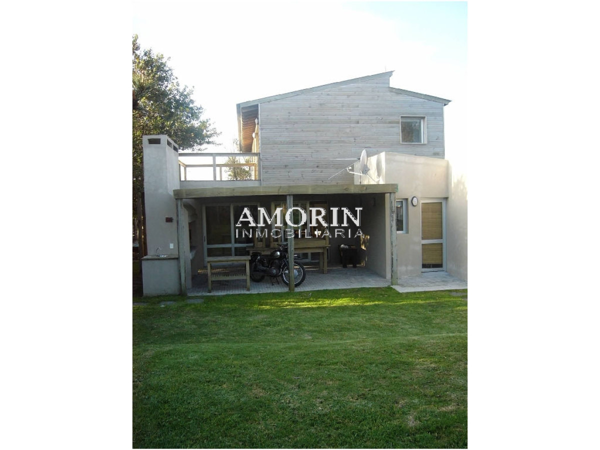 Casa ID.212 - casa del arbol