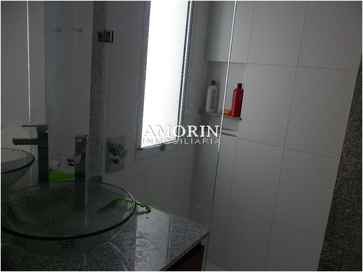 Local Comercial ID.556 - Local en La Barra, La Barra