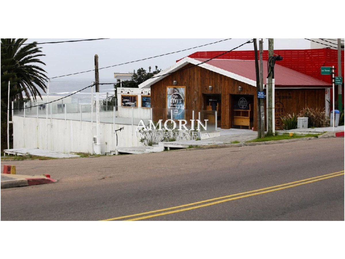 Local Comercial ID.560 - Local en La Barra, La Barra