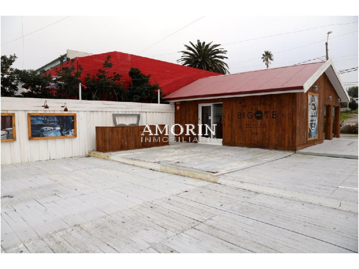 Local Comercial ID.560 - Local en La Barra, La Barra