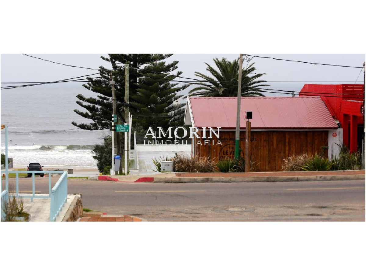 Local Comercial ID.560 - Local en La Barra, La Barra