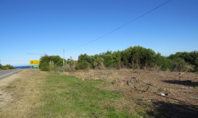 Terreno en Manantiales.