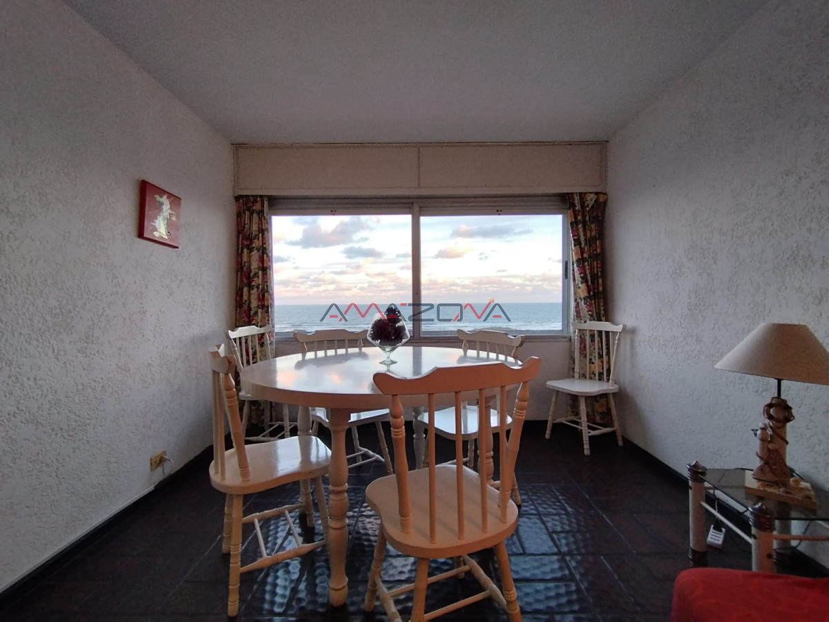 Apartamento ID.5654 - Apartamento de un dormitorio y medio en venta en Punta del Este
