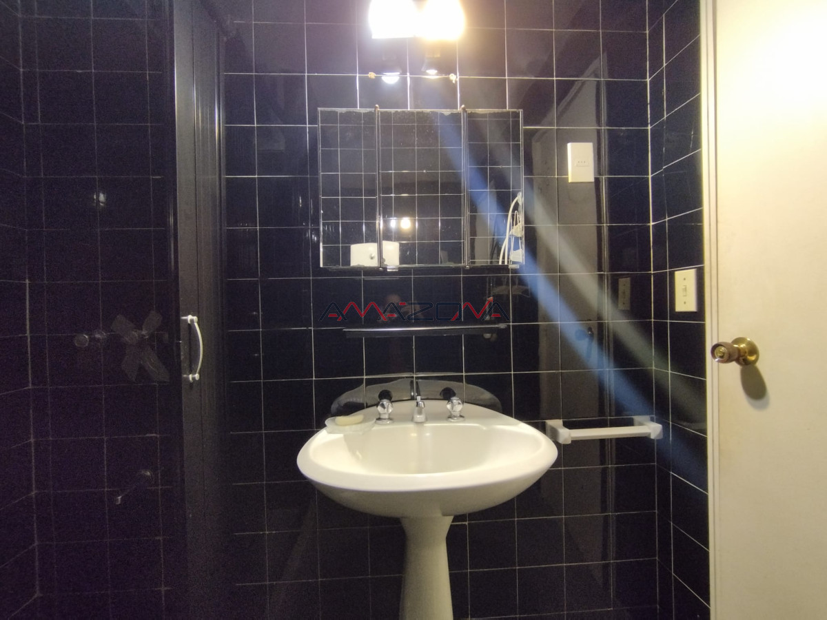 Apartamento ID.5654 - Apartamento de un dormitorio y medio en venta en Punta del Este