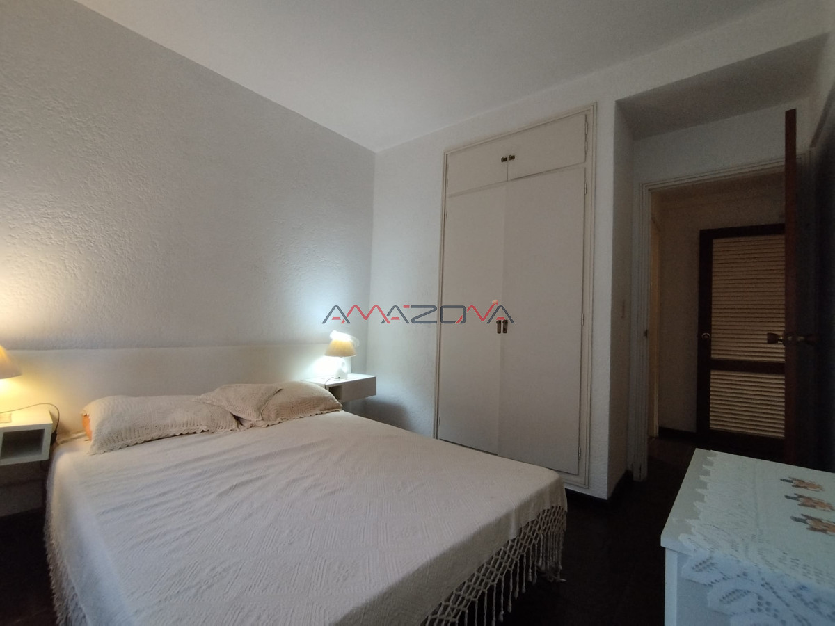 Apartamento ID.5654 - Apartamento de un dormitorio y medio en venta en Punta del Este