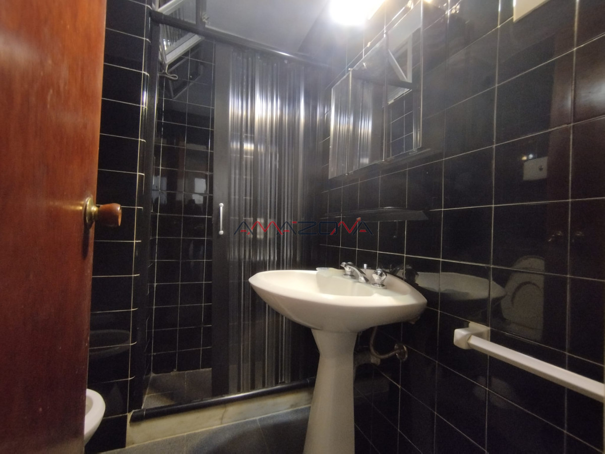Apartamento ID.5654 - Apartamento de un dormitorio y medio en venta en Punta del Este