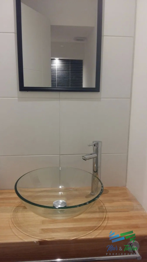 Casa ID.4616 - Alquiler y venta de casa de 5 dormitorios en Punta del Este