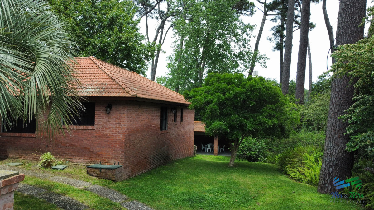 Casa ID.4607 - Casa en VENTA, 3 dormitorios, Punta del Este