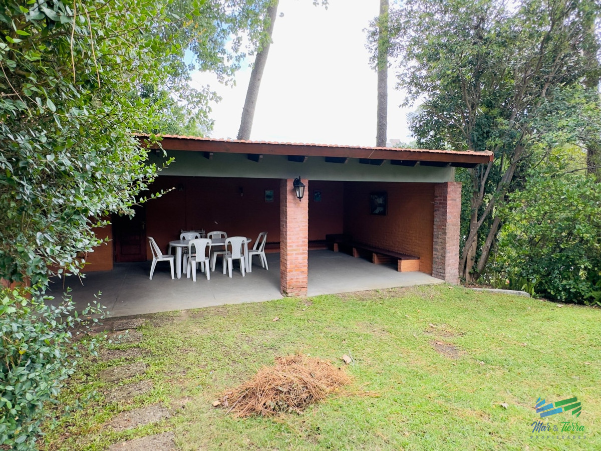 Casa ID.4607 - Casa en VENTA, 3 dormitorios, Punta del Este