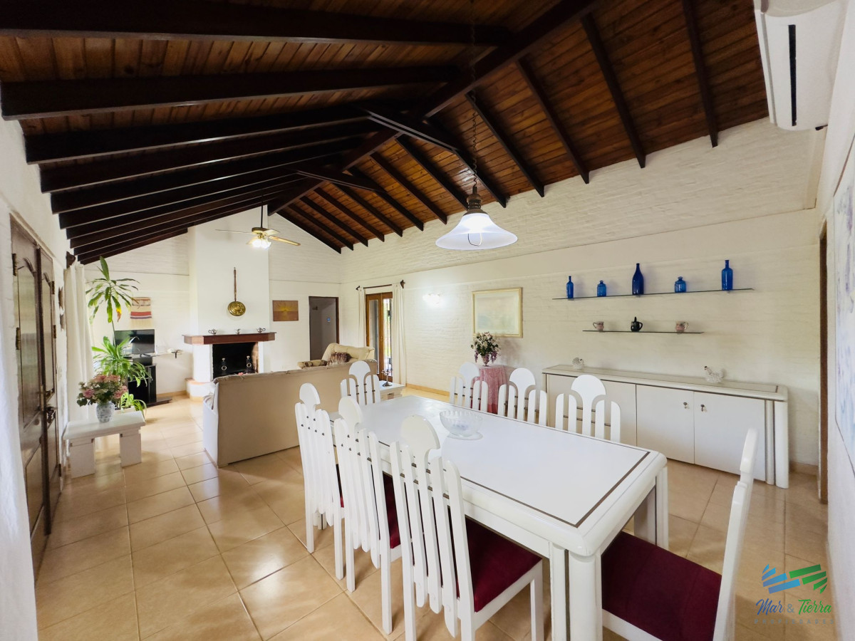Casa ID.4607 - Casa en VENTA, 3 dormitorios, Punta del Este