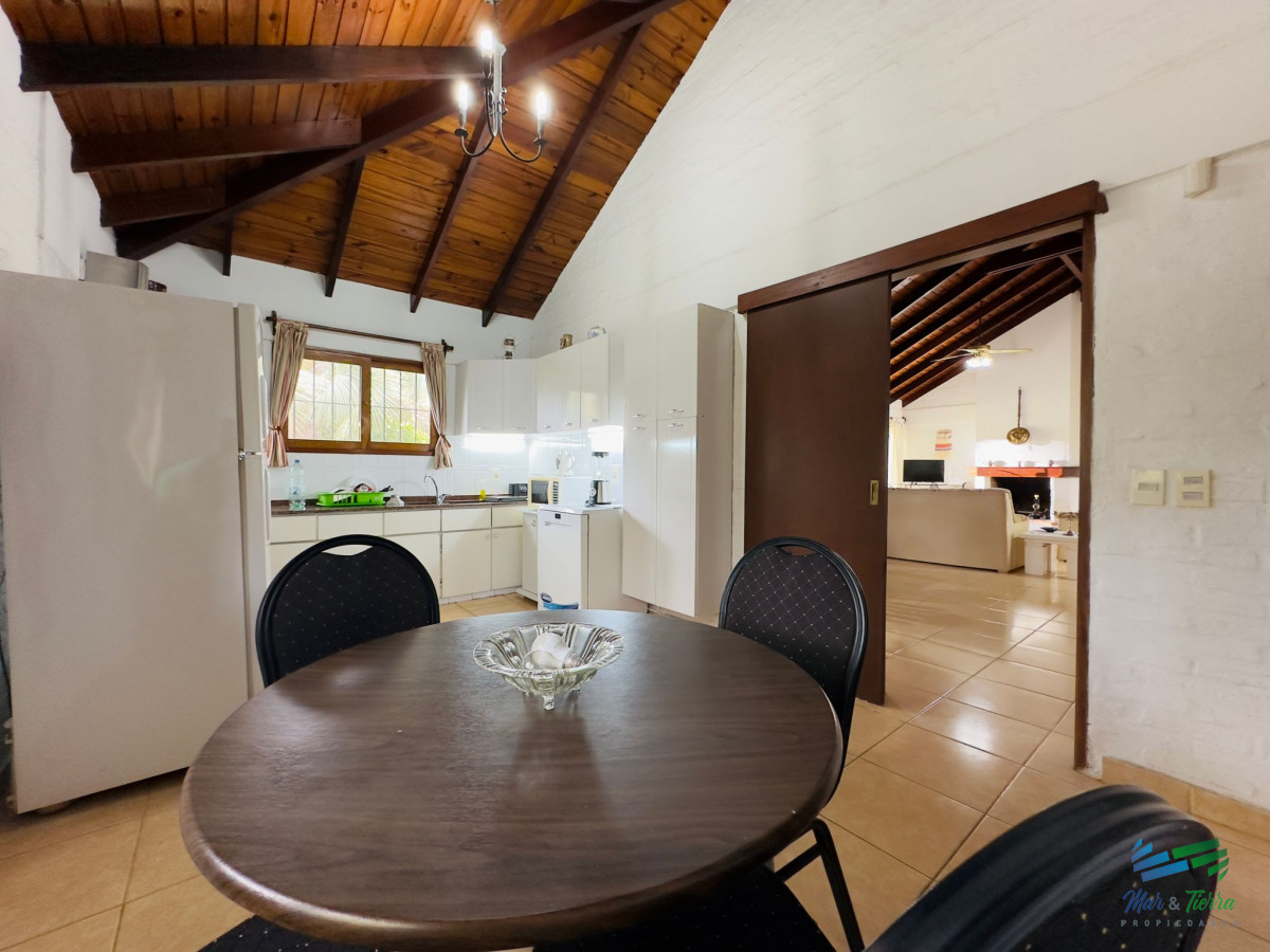 Casa ID.4607 - Casa en VENTA, 3 dormitorios, Punta del Este
