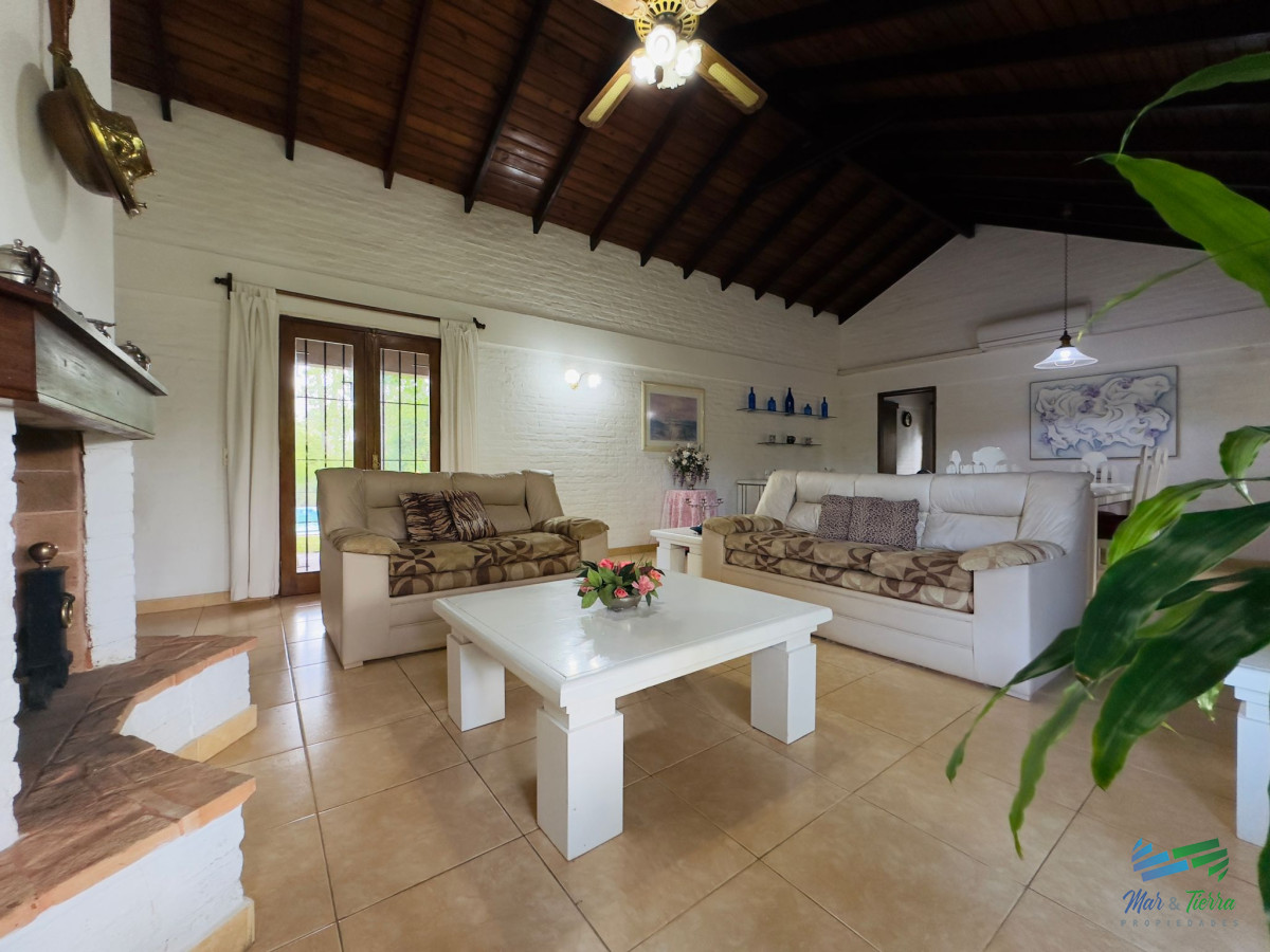 Casa ID.4607 - Casa en VENTA, 3 dormitorios, Punta del Este