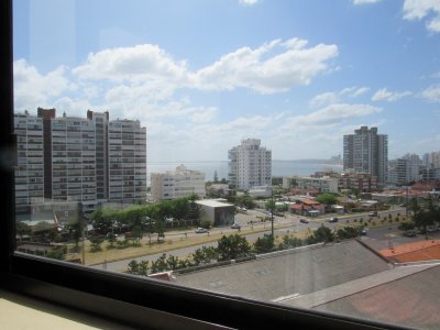 Alquiler de apartamento de dos dormitorios en Punta del Este