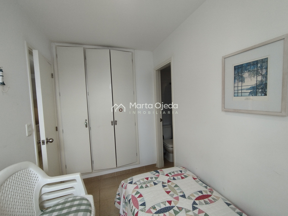 Apartamento ID.40932 - Alquiler y venta de apartamento de 3 dormitorios en Punta del Este