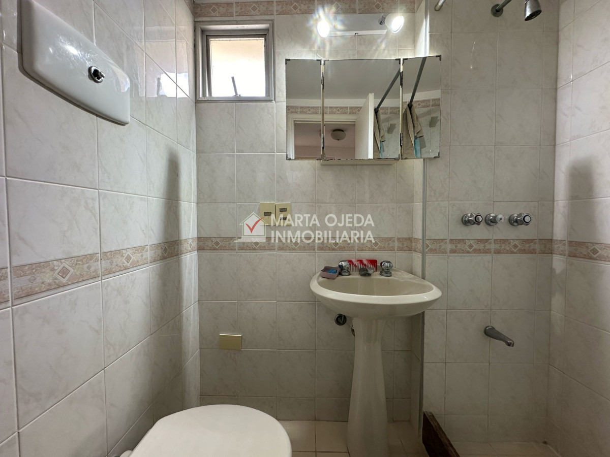 Apartamento ID.40959 - Apartamento en venta  y alquiler de 3 dormitorios en Punta del Este
